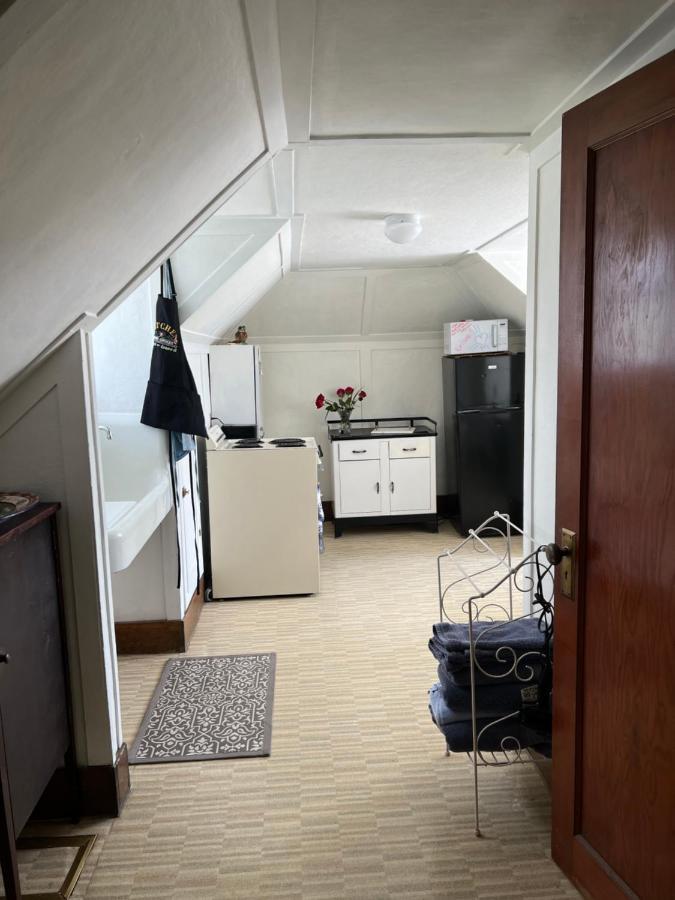 Bed And Breakfast Hearts Desire Raton Exterior photo